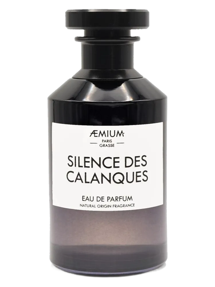 Silence Des Calanques by Aemium