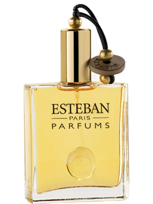 Cèdre by Estéban